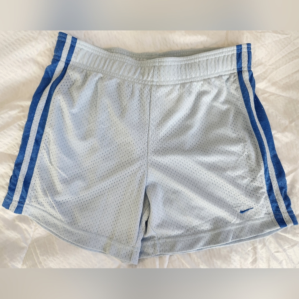 Nike women's running shorts